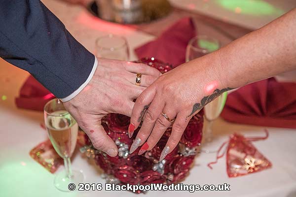 sc_22-12-16-0528