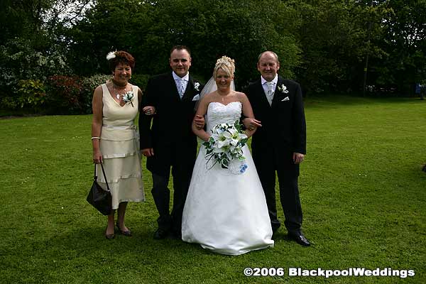 WT8C6106